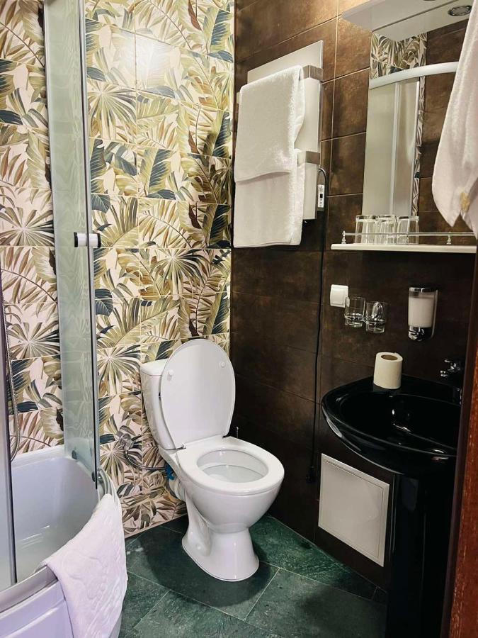 Hotel Afrodita Truskavets Luaran gambar