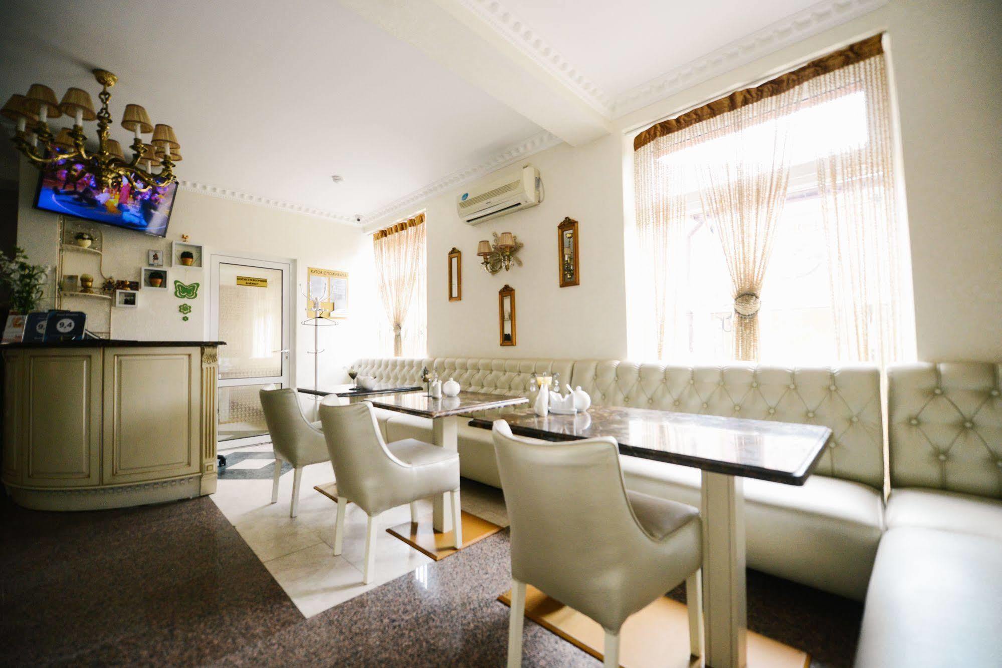 Hotel Afrodita Truskavets Luaran gambar