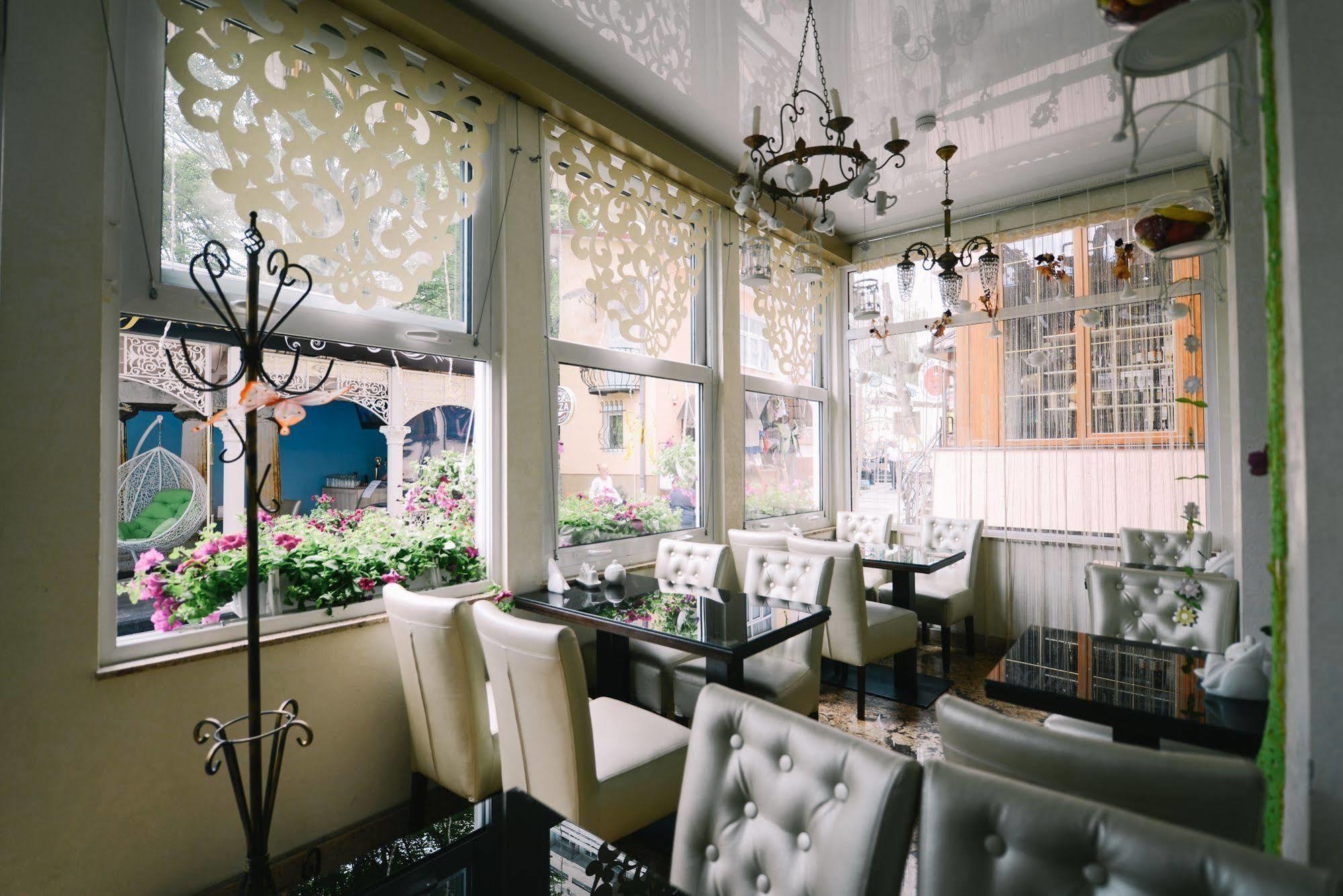 Hotel Afrodita Truskavets Luaran gambar